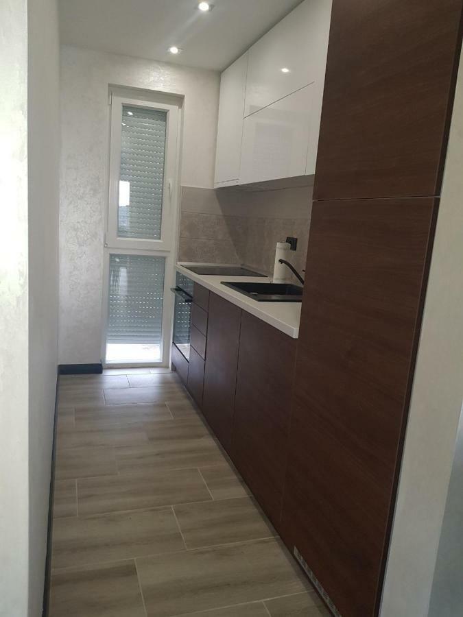 Divcibare Delux Apartman Exterior photo